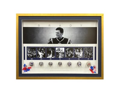 Iconic Memorabilia (A978) - Lot 114