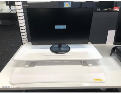 LENOVO Computer Monitor D22270QD0 S/N URHKV2T1 AND...