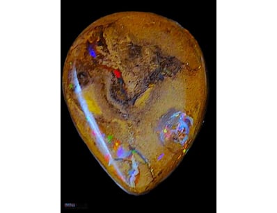 16.5 CARATS OPALTON BOULDER OPAL.    

Dimensions:...