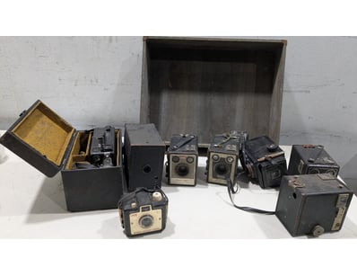 "Bundle of 8 Vintage Cameras - Including:
Minolta...