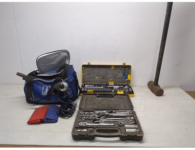 Comprehensive tool collection featuring Stanley 42...