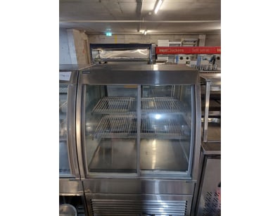 Cossiga D4RF9 commercial upright refrigerator feat...