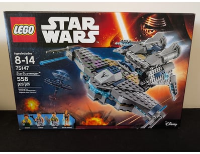 **UNRESERVED** LIFETIME COLLECTION OF LEGO PART... - Lot 690