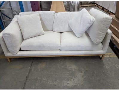 RRP -  $1,599.00 
RRP -  $200.00 

Owen 3 Seate...