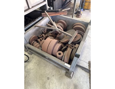 MOSTLY UNRESERVED Machining Engineering Warehou... - Lot 160