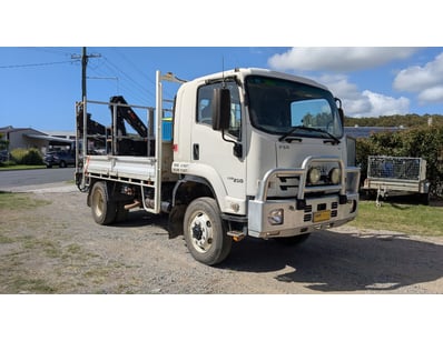 Passenger, Luxury & Commercial Vehicles Auction - Lot 404