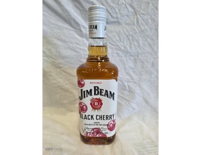 Jim Beam Black Cherry Liqueur, 70cl bottle, 32.5% ...