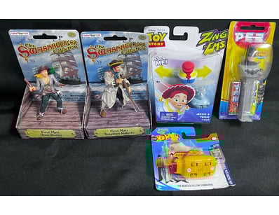 **UNRESERVED** LIFETIME COLLECTION OF LEGO PART... - Lot 824