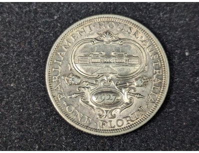 1927 AUSTRALIAN 8 PEARL PARLIAMENT HOUSE FLORIN
...