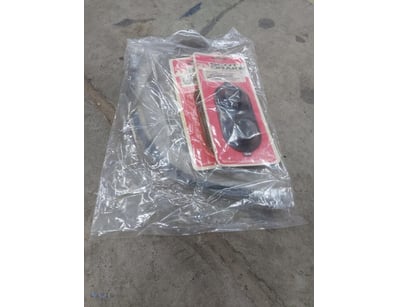<p><strong>Drum Brake Rubbers and Hose</strong></p...