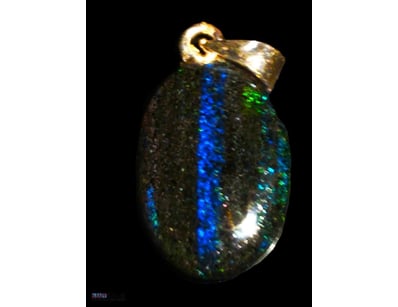8.1 CARATS ANDAMOOKA OPAL PENDANT WITH A STERLING ...