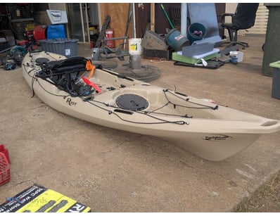Riot Kayak, Makob12

S/N:QRQ92545H122

Description...