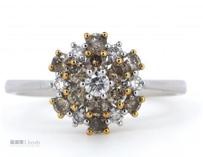 14CT WHITE GOLD, YELLOW DIAMOND

Provenance: 14Ct ...