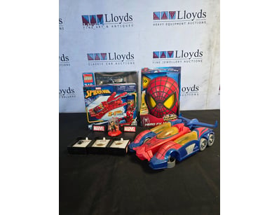 COLLECTION OF MARVEL AND SPIDERMAN, INCLUDES LEGO,...