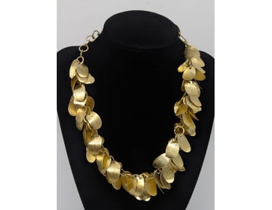 GOLD PLATED NECKLACE


583010+117


