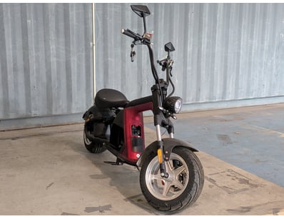 UNRESERVED Scooter Recreational Business Closure... - Lot 15