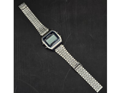 Affordable Watch Market (A1007) - Lot 584