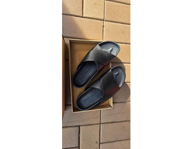 Sport, Leisure & Lifestyle (A1003) - Lot 80