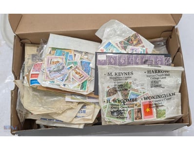SHOEBOX FULL OF WORLD STAMPS

Shoebox Full Of Worl...