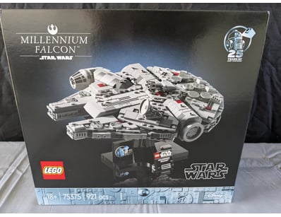 **UNRESERVED** LIFETIME COLLECTION OF LEGO PART... - Lot 126