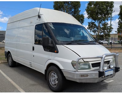 Passenger, Luxury & Commercial Vehicles Auction - Lot 1200