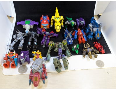 The Curio Collection (A983) - Lot 1186