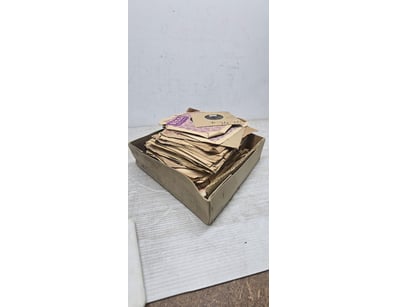 Gadgets, Music & Pastimes (SAA1008) - Lot 114