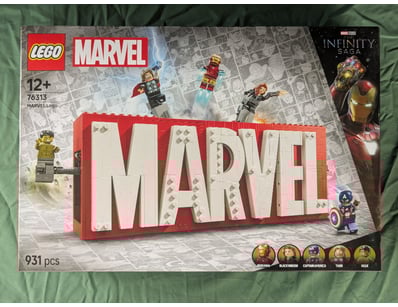 **UNRESERVED** LIFETIME COLLECTION OF LEGO PART... - Lot 120