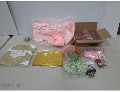 Various Party/Function Decorations, Quantity To Ca...