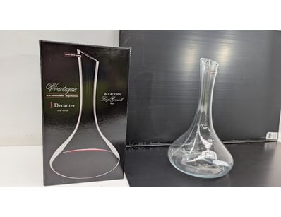 Unclaimed Freight (NSWA1001) - Lot 1122