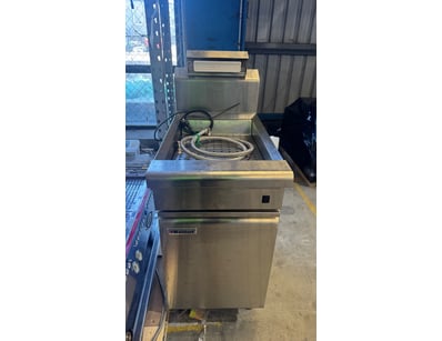 Waldorf CS8450E Electric Chip Scuttle Serial No. 2...