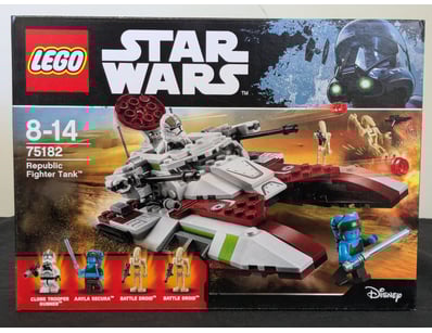 **UNRESERVED** COOKIE'S LIFETIME COLLECTION OF ... - Lot 529