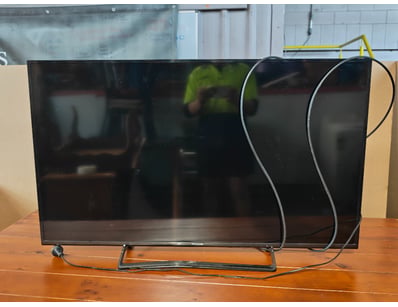 TV, 50inch Panasonic TV model TH-50cs650A

Inclu...