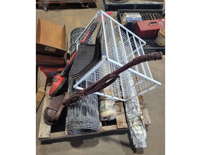 UNRESERVED Warehouse Clearance (NTA988) - Lot 73