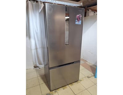 Panasonic Refrigerator, Model: NR-BY55BP

Dimensio...