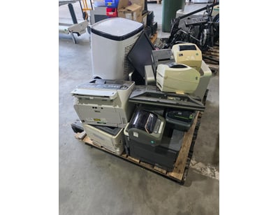 3d Printers, 3x Monitors, Printers and more

Not...