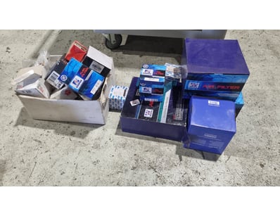 MOSTLY UNRESERVED 4x4 WORKSHOP BUSINESS CLOSURE... - Lot 260