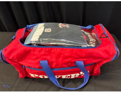 BAG WITH JIM BEAM ORIGINAL CLOTHING COLLECTION

It...