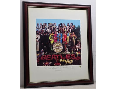 THE BEATLES SGT. PEPPER'S LONELY HEARTS CLUB BAND ...