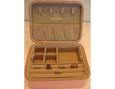 The Curio Collection (A985) - Lot 1001