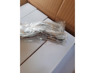 Box of Approx 15 dozens of forks.

SOLD AS LOT....