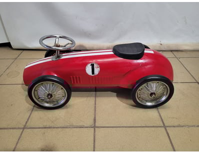 Sport, Leisure & Lifestyle (A976) - Lot 2558