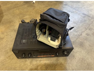 Vintage audio-visual equipment bundle comprising a...