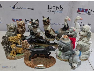 JIM BEAM ANIMAL-THEMED CERAMIC DECANTERS

655202+6...