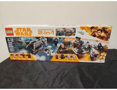 **UNRESERVED** COOKIE'S LIFETIME COLLECTION OF ... - Lot 566