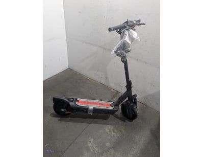 RRP $2199.00 Segway MAX G3 electric scooter in new...