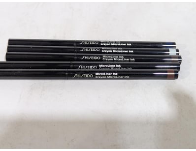 Sales Retailer Beauty & Cosmetic Supplies - Liq... - Lot 129