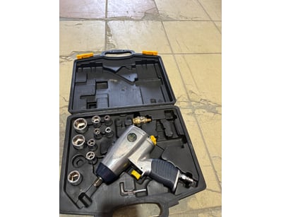 Home Improvement, DIY & Hardware (A999) - Lot 1104