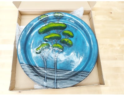 Decorative Hand-Painted Feature Plate. Glossy glaz...