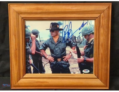 AUTOGRAPHED PHOTOGRAPH OF ROBERT DUVALL.

Item Siz...